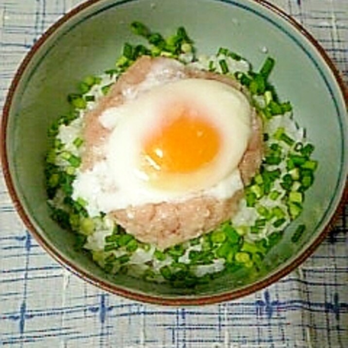 ☆温玉ネギトロ丼☆